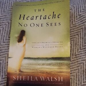 'The Heartache No One Sees' Coffee Table Book - Green and Brown